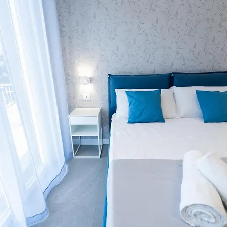 Cola - Vesuvio Garden & Relax Semesterbostad *