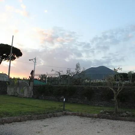 Cola - Vesuvio Garden & Relax * Boscotrecase